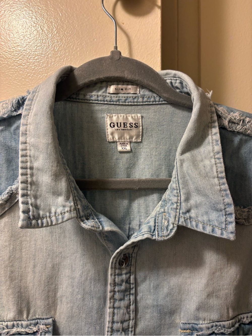 Guess Men's Maverick-Wash Slim Western Denim Shirt - Picture 6 of 6